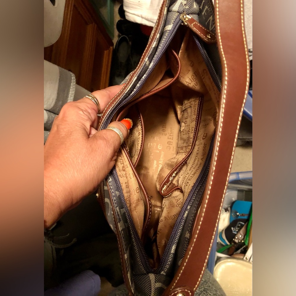 Hobo bag, Etienne Aigner - Picture 5 of 5